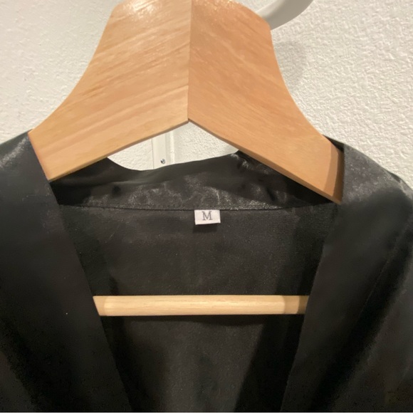 Black Bridesmiads Robe size M - Picture 2 of 4